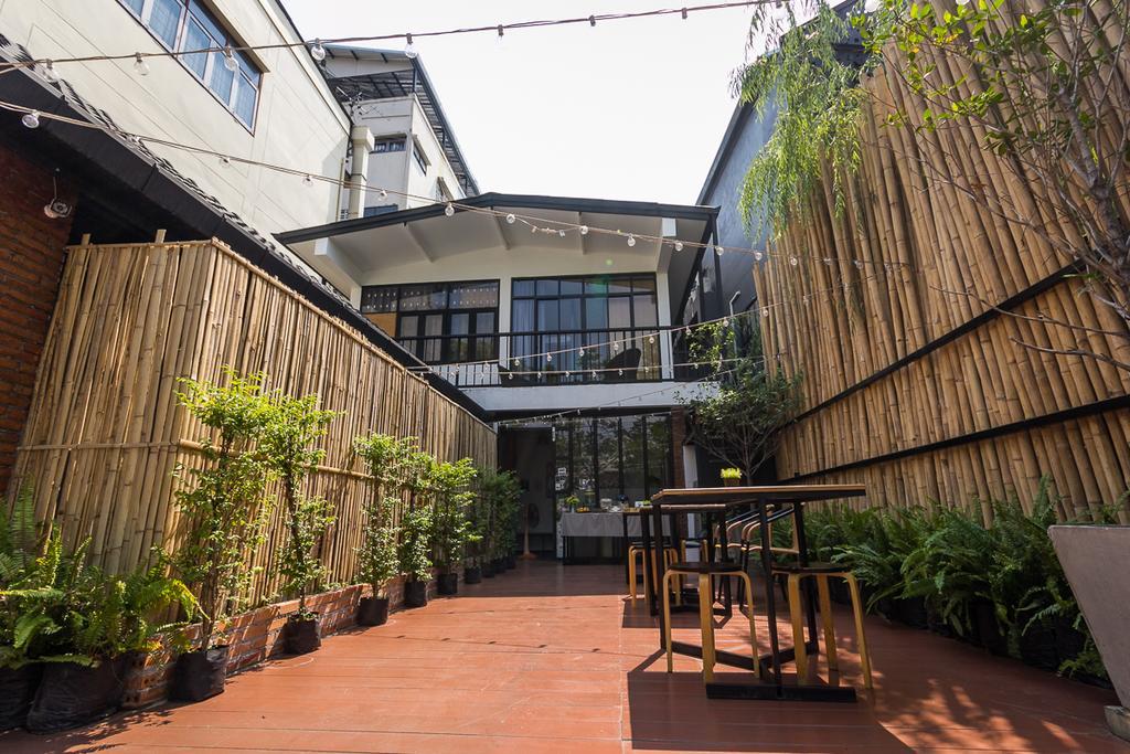 Z'S Hostel At Tha Phae Gate Chiang Mai Eksteriør billede